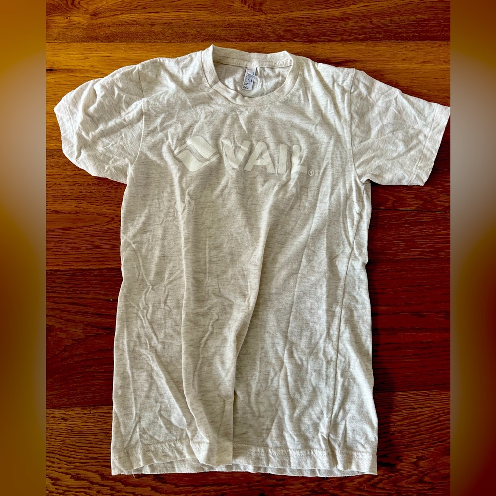 Vail vintage soft tee, men’s small